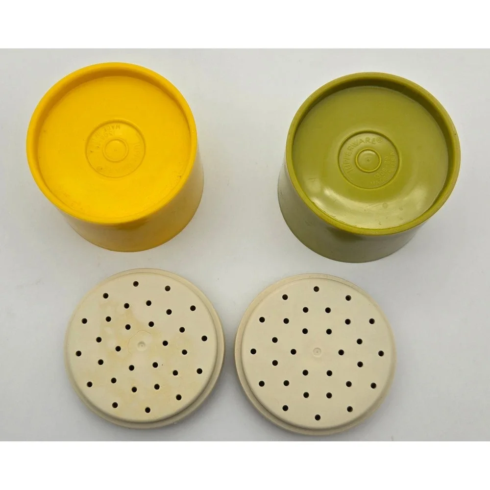 Tupperware Condiment Shakers Harvest Gold Avocado Green Set 1308-26 USA Stack